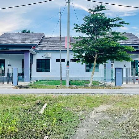 Arwaa Homestay Beachview باتشوك المظهر الخارجي الصورة